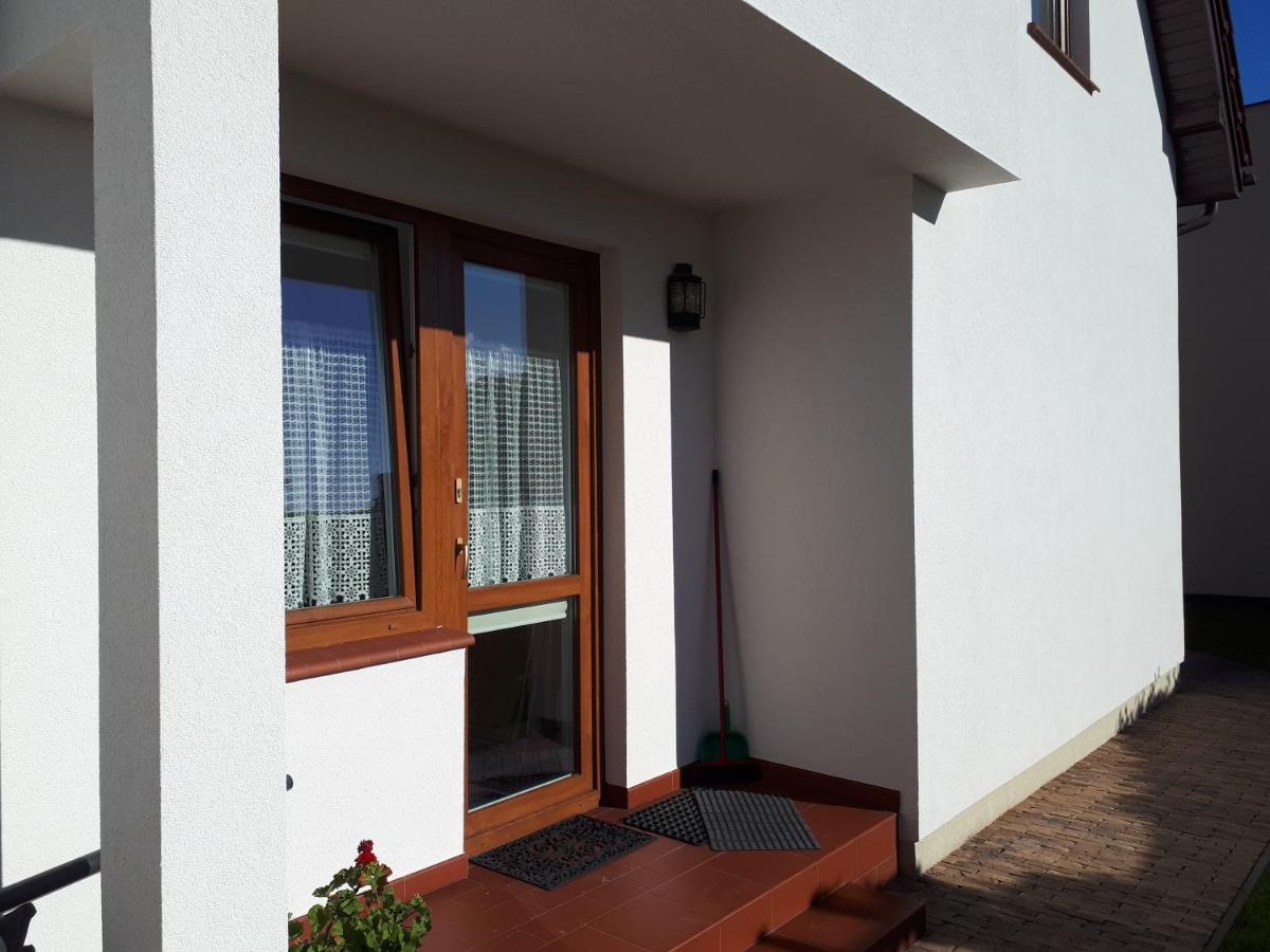 Apartament Pokoje U Franka ยาสตาร์เนีย ภายนอก รูปภาพ